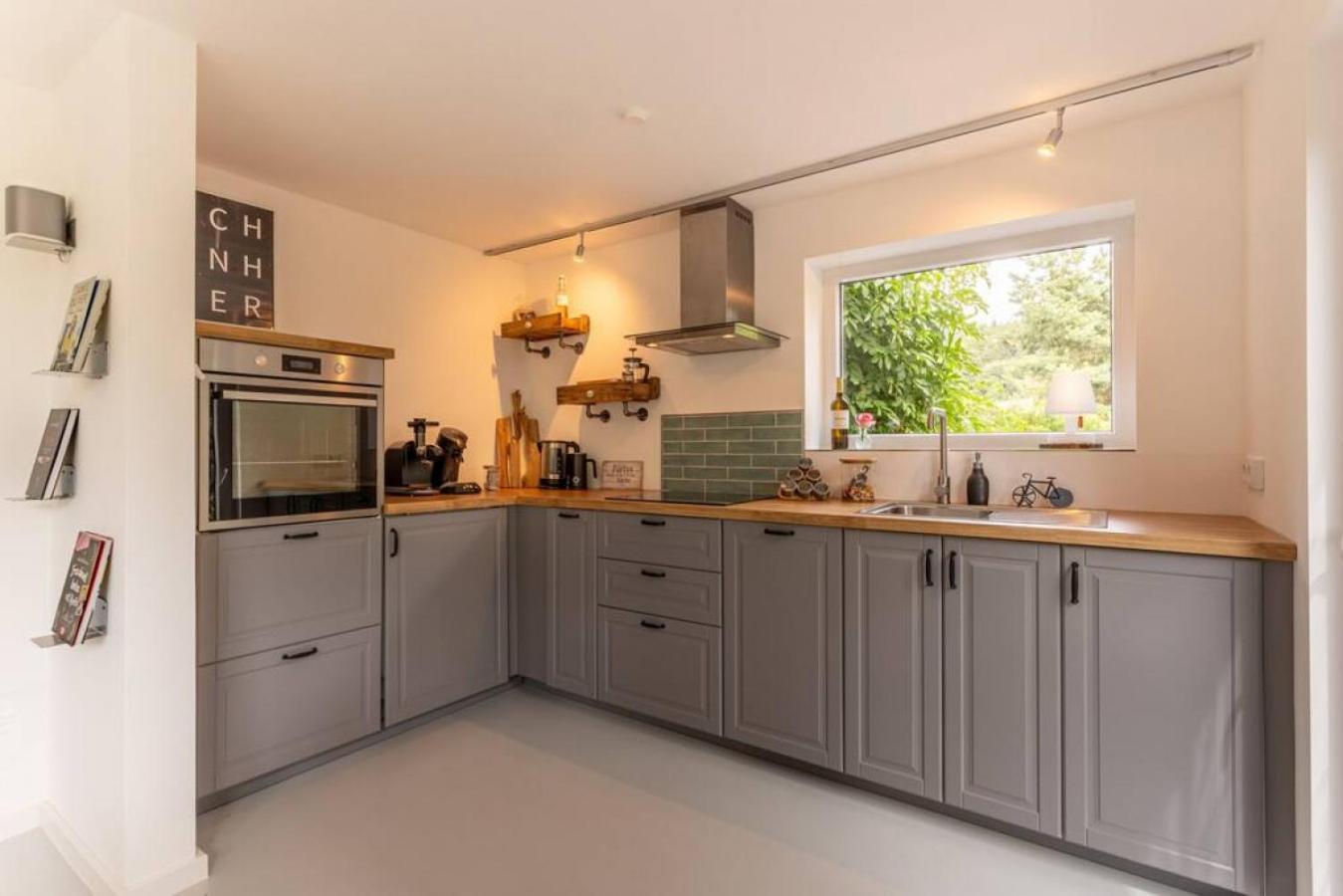 Adenauer Zwoelf - Das 5 Sterne Ferienhaus Mit Sauna Und Garten Am Eifelsteig Kerpen  Dış mekan fotoğraf