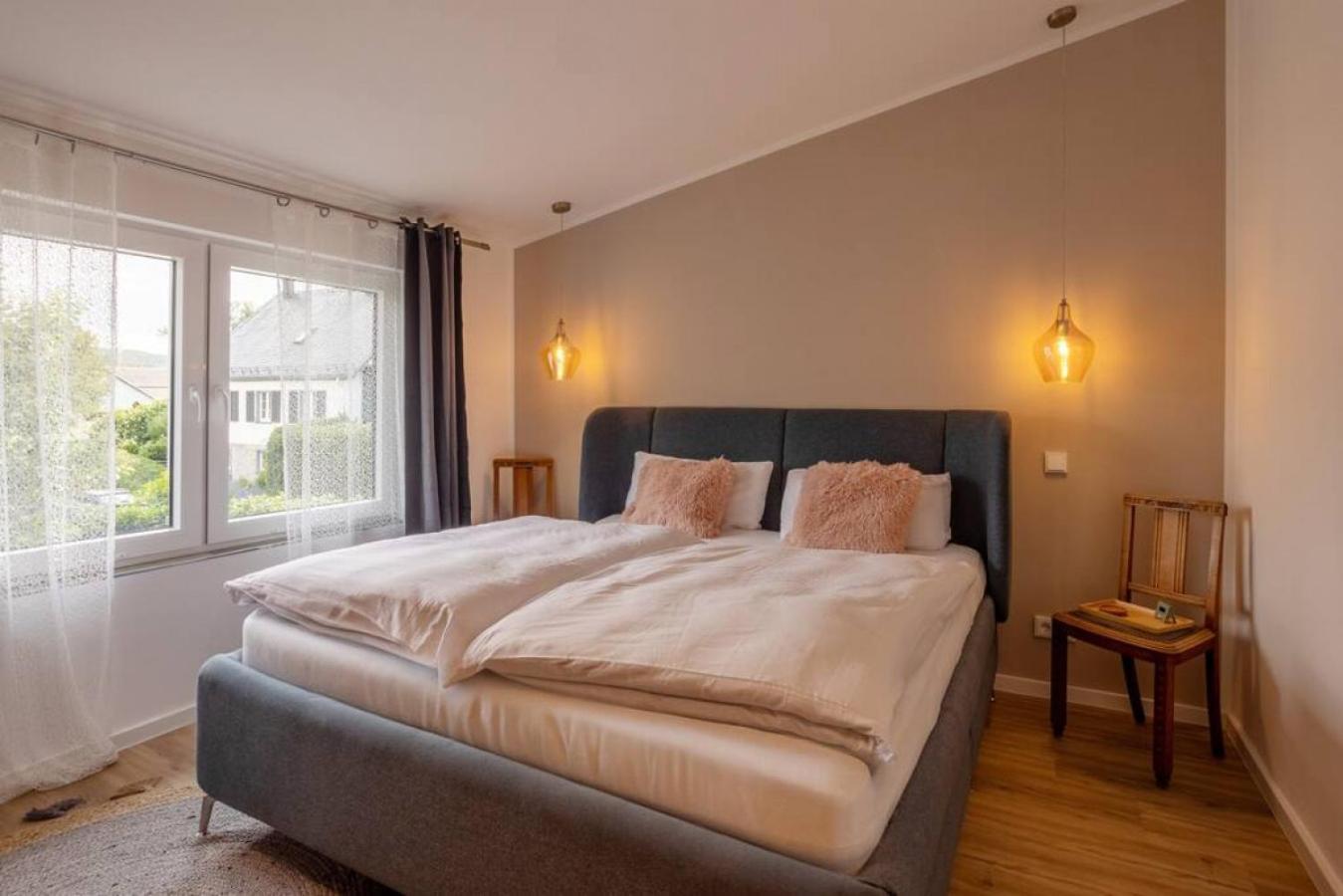 Adenauer Zwoelf - Das 5 Sterne Ferienhaus Mit Sauna Und Garten Am Eifelsteig Kerpen  Dış mekan fotoğraf